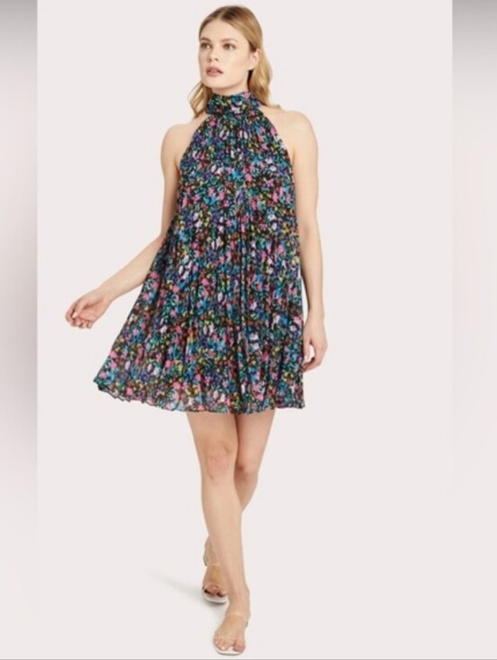 Milly Dresses & Skirts - Milly Garden Floral Pleat Annika Dress
